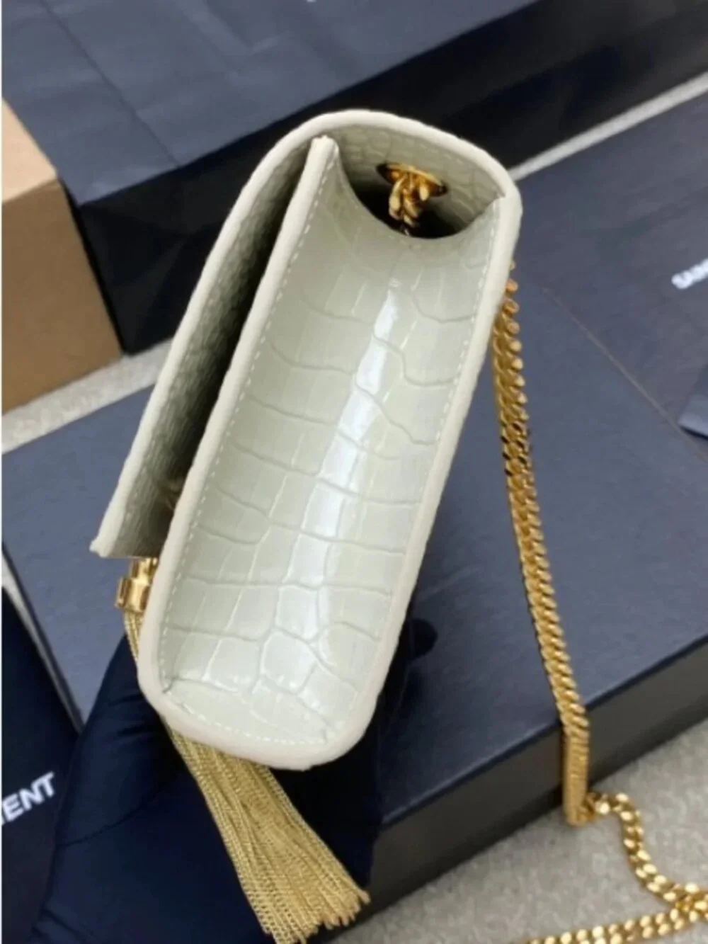 ✨ Yves Saint Laurent White Handbag